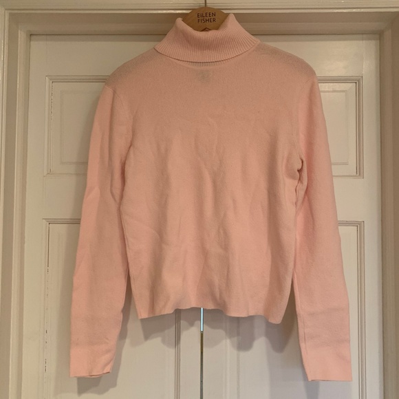 Express 90s Pink Sweater - Picture 2 of 5